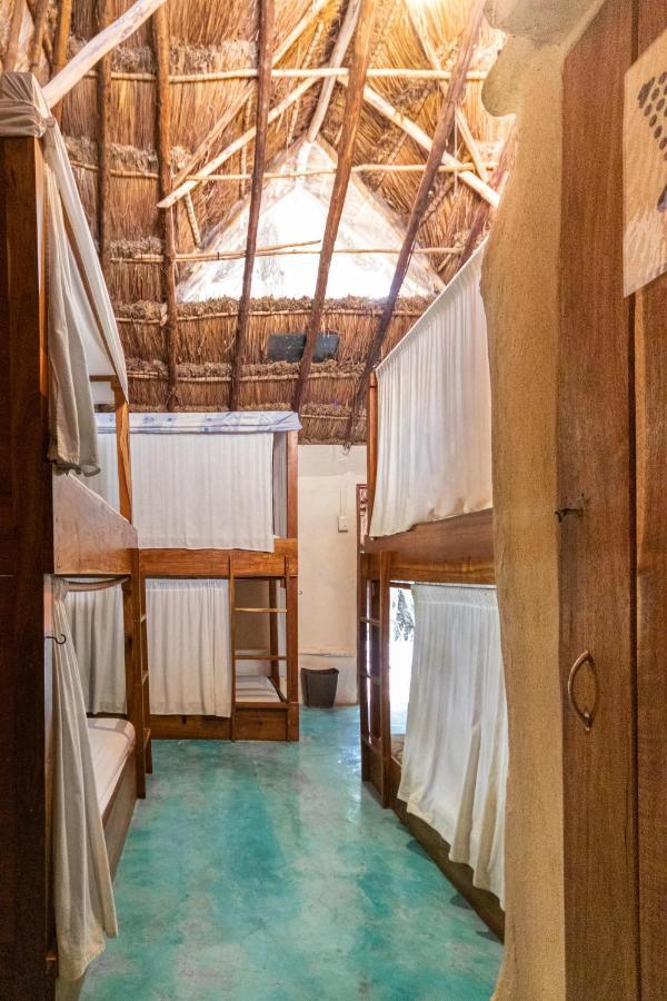 Chill Inn Hostel Tulum Exterior photo