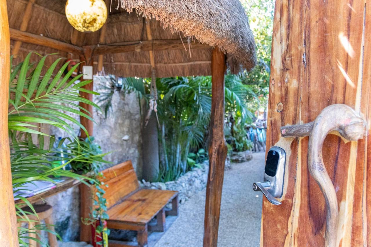 Chill Inn Hostel Tulum Exterior photo